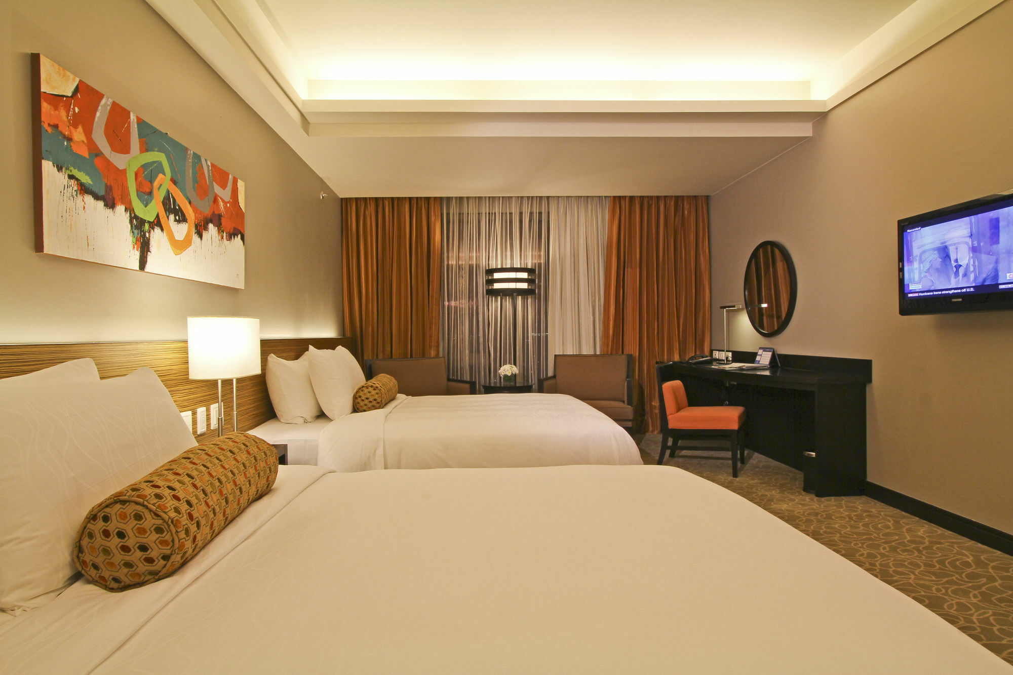 Hotel The Bellevue Manila à Muntinlupa City Extérieur photo