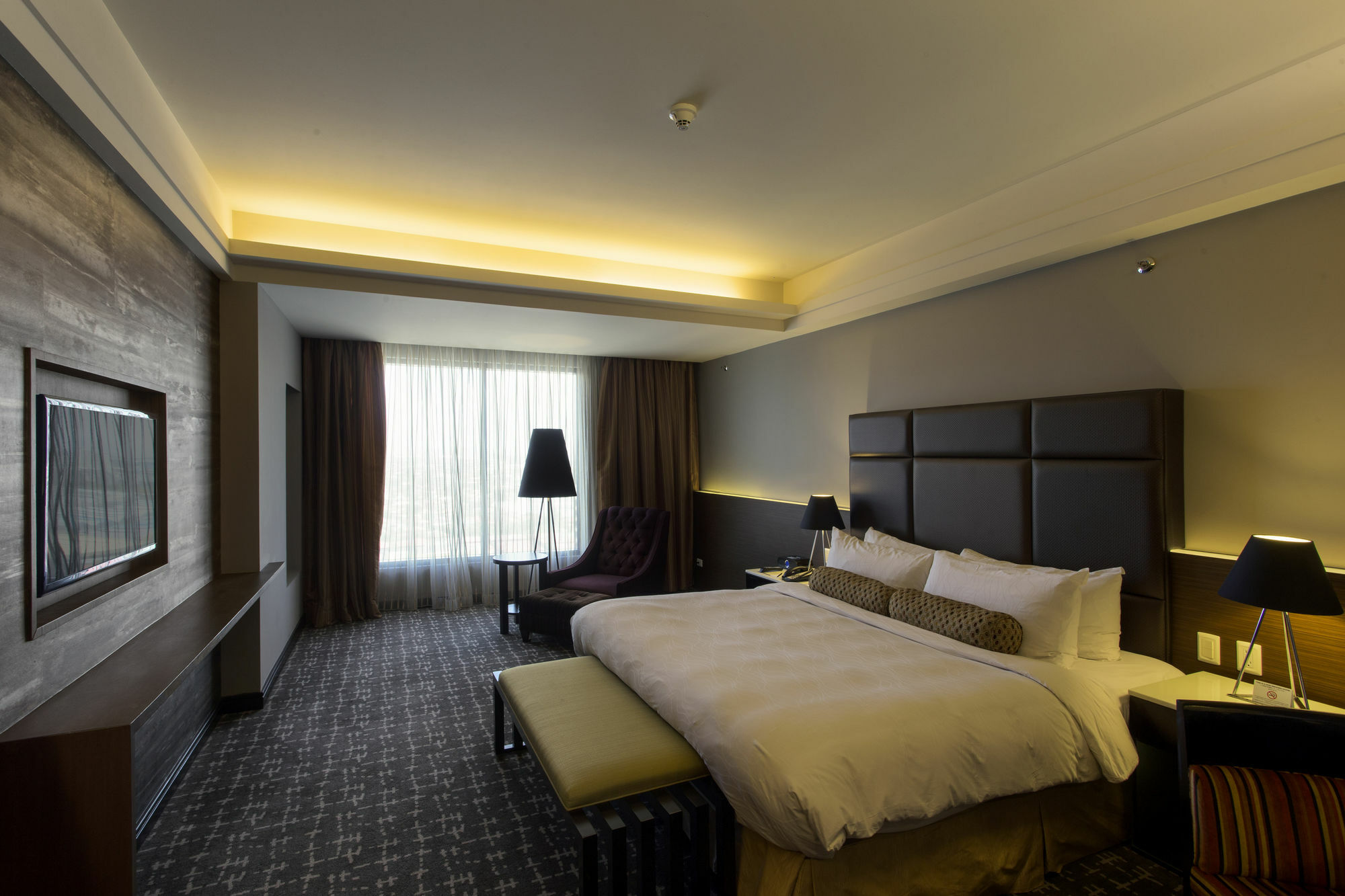 Hotel The Bellevue Manila à Muntinlupa City Extérieur photo